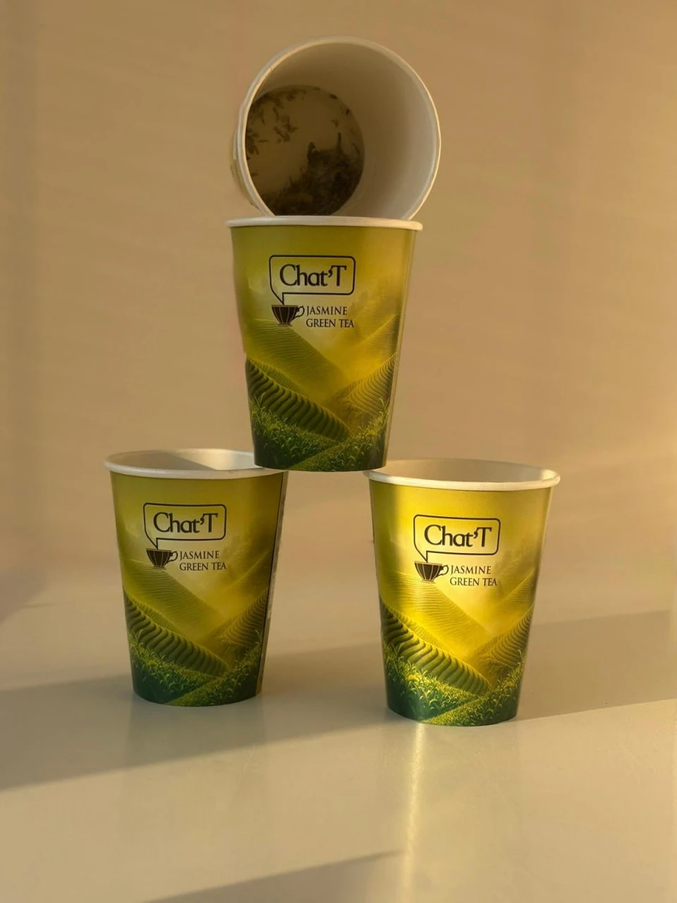 Ceai Chat'T Jasmine (verde), ambalat la pahar de 400 ml (16 buc)